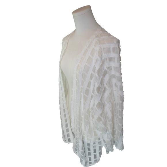 Women's Wynne Layers White Pattern Square Cardigan - Size  XL - Picture 2 of 6